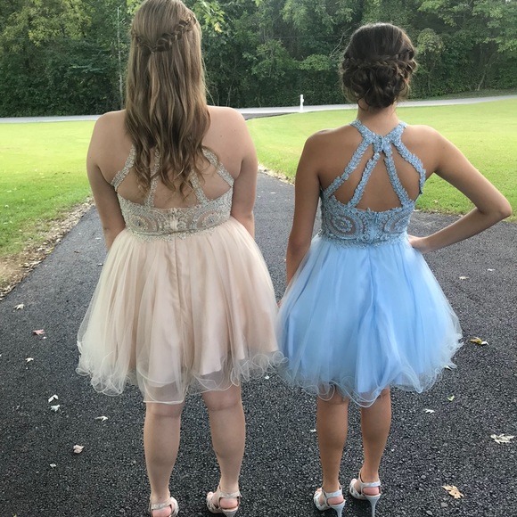 Homecoming dress - Picture 2 of 6